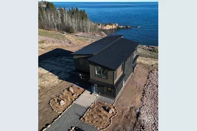 118-124 E Lakeview Drive, Silver Bay, MN 55614 - Photo 2