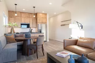 118-124 E Lakeview Dr, Silver Bay, MN 55614 - Photo 16