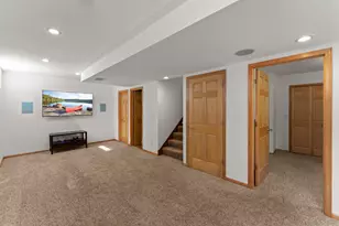 18863 Broadmoore Dr, Eden Prairie, MN 55346 - Photo 26