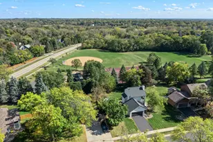 18863 Broadmoore Dr, Eden Prairie, MN 55346 - Photo 4