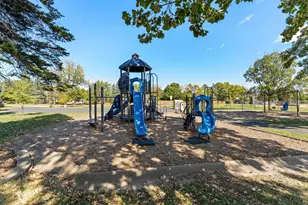 18863 Broadmoore Dr, Eden Prairie, MN 55346 - Photo 44