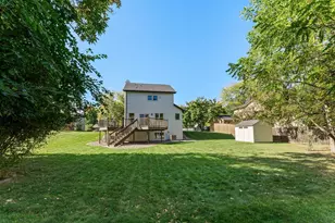 18863 Broadmoore Dr, Eden Prairie, MN 55346 - Photo 38