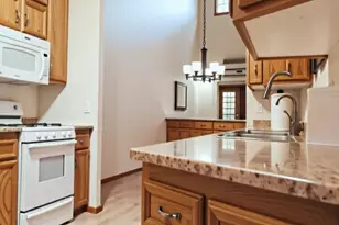 18053 Judicial Way S, Lakeville, MN 55044 - Photo 8