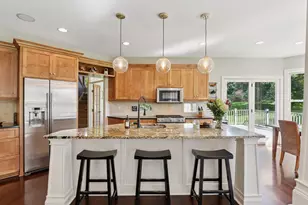 8465 Kelzer Pond Dr, Victoria, MN 55386 - Photo 18