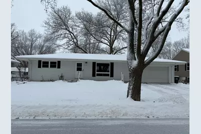 724 Southview Drive SW, Hutchinson, MN 55350 - Photo 1