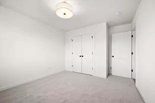 1949 S Lusitano St, Shakopee, MN 55379 - Photo 20