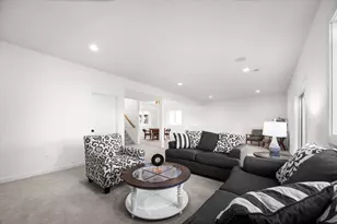 1949 S Lusitano St, Shakopee, MN 55379 - Photo 28