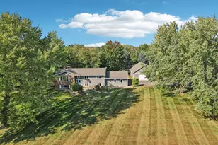 935 Ridge Pass, Hudson, WI 54016 - Photo 4
