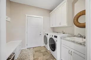 660 Voyager Dr, Alexandria, MN 56308 - Photo 16