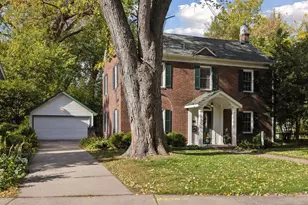 219 Amherst St, Saint Paul, MN 55105 - Photo 4