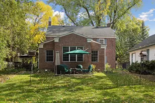 219 Amherst St, Saint Paul, MN 55105 - Photo 6