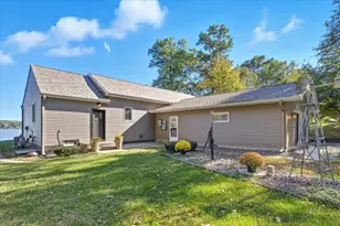 104 206th St, Star Prairie, WI 54026 - Photo 6