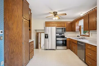 19920 Hillside Drive, Rogers, MN 55374 - Photo 10