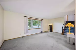 19920 Hillside Dr, Rogers, MN 55374 - Photo 6