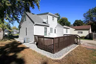 642 Juul Rd SW, Hutchinson, MN 55350 - Photo 16