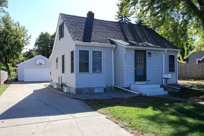 642 Juul Road SW, Hutchinson, MN 55350 - Photo 1