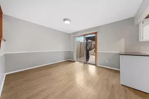 21 Walden St, Burnsville, MN 55337 - Photo 6