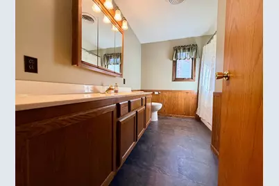 1520 Clary Street, Worthington, MN 56187 - Photo 16