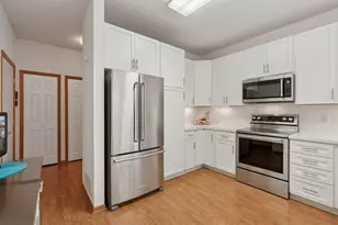 3208 Juniper Cir, Woodbury, MN 55125 - Photo 18