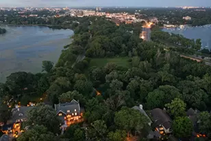 2774 W Lake of the Isles Pkwy, Minneapolis, MN 55416 - Photo 58