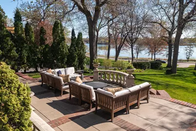2774 W Lake Of The Isles Parkway, Minneapolis, MN 55416 - Photo 2