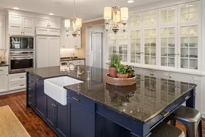 2774 W Lake Of The Isles Parkway, Minneapolis, MN 55416 - Photo 16