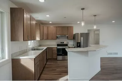 131 Main Street E, Trimont, MN 56176 - Photo 6