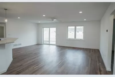 131 Main Street E, Trimont, MN 56176 - Photo 18