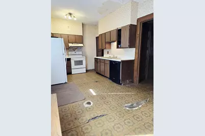 603 Arnold Avenue N, Thief River Falls, MN 56701 - Photo 8