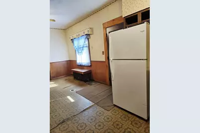 603 Arnold Avenue N, Thief River Falls, MN 56701 - Photo 6