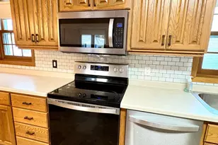 429 E Rooney Ave, Appleton, MN 56208 - Photo 4