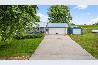 61701 County Road 2, Millville, MN 55957 - Photo 4