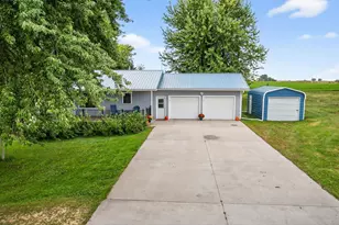 61701 County Road 2, Millville, MN 55957 - Photo 4