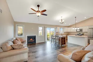 1337 E Aspen Dr, Saint Croix Falls, WI 54024 - Photo 8