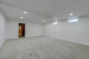 9824 Fremont Ave S, Bloomington, MN 55431 - Photo 36