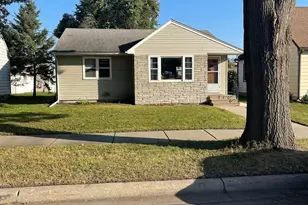 1202 2nd Ave SW, Austin, MN 55912 - Photo 2