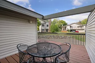 9775 Dorset Ln, Eden Prairie, MN 55347 - Photo 32