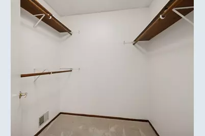 9775 Dorset Lane, Eden Prairie, MN 55347 - Photo 16