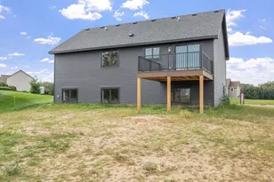 602 Grouse Way, New Richmond, WI 54017 - Photo 4