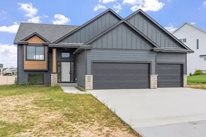 602 Grouse Way, New Richmond, WI 54017 - Photo 2