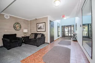 181 Little Canada Rd E, Little Canada, MN 55117 - Photo 4