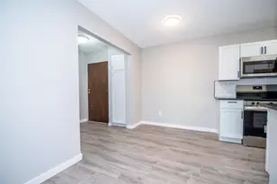 181 Little Canada Rd E, Little Canada, MN 55117 - Photo 10