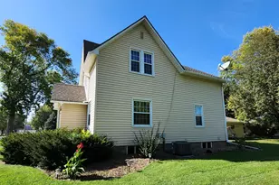 508 Dupont Ave NE, Renville, MN 56284 - Photo 32