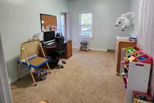 508 Dupont Ave NE, Renville, MN 56284 - Photo 10