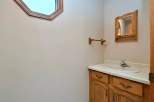 386 Pleasant Hill Dr, Winona, MN 55987 - Photo 24