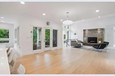 209 Westwood Drive N, Golden Valley, MN 55422 - Photo 12