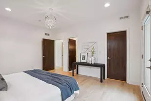 209 Westwood Dr N, Golden Valley, MN 55422 - Photo 16