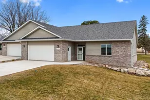 1207 S Shore Dr, Worthington, MN 56187 - Photo 8