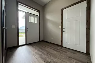 1207 S Shore Dr, Worthington, MN 56187 - Photo 12