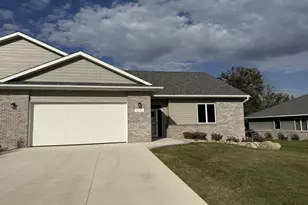 1207 S Shore Dr, Worthington, MN 56187 - Photo 10